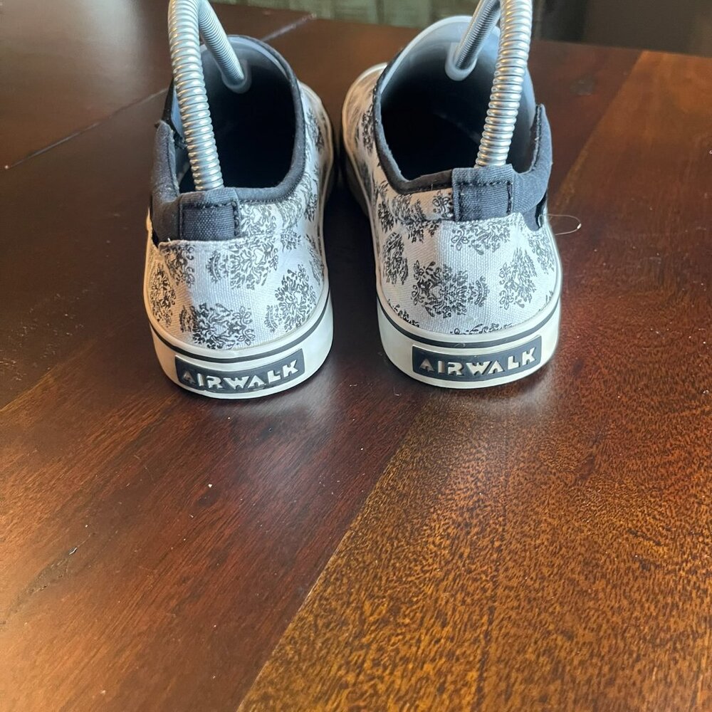 Airwalk Damask Slip-On Shoe Size 7 - Picture 2 of 10